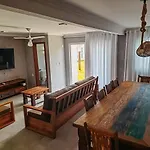 Casa Em Condominio A 200M Da Praia Em Arraial D\'Ajuda, Com 3 Suites, Sala Climatizada, Area Gourmet Privativa, Internet 300Mbps, Condominio Com Piscinas Adulto E Infantil, Sauna, Quadra De Beach Tenis E Portaria 24Hrs.